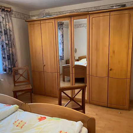 Zimmer-ferienwohnung Aalen/westhausen *